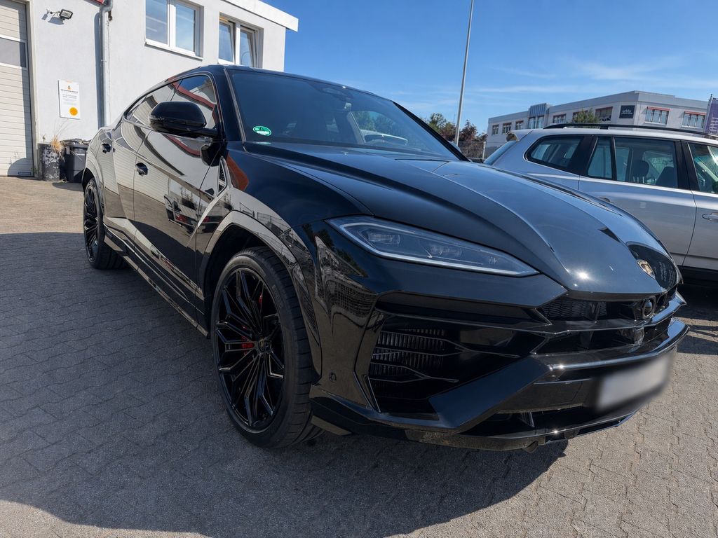 Lamborghini Urus 4.0 V8 SE, mit AHK