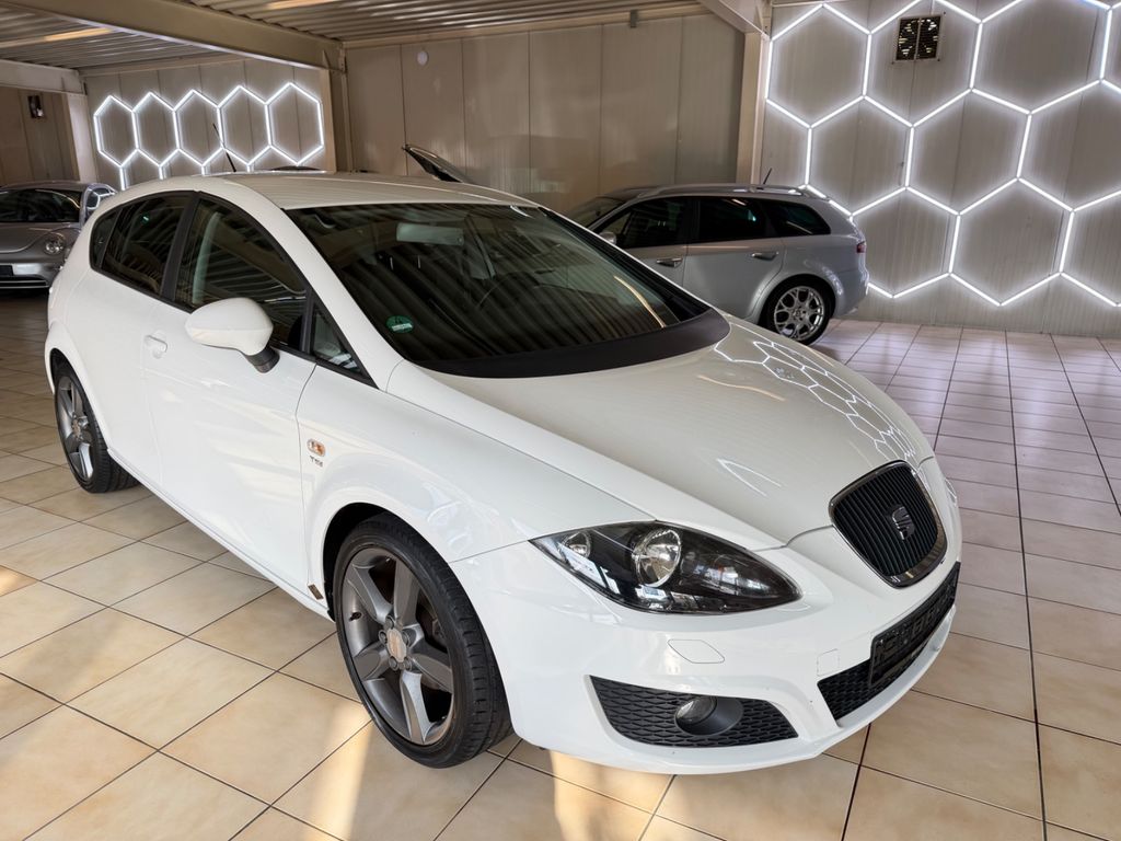Bild des Angebotes Seat Leon*Scheckheft*Klima*Parkhilfe*