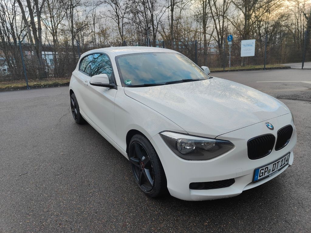 Bild des Angebotes BMW 114i Sport Line Sport Line