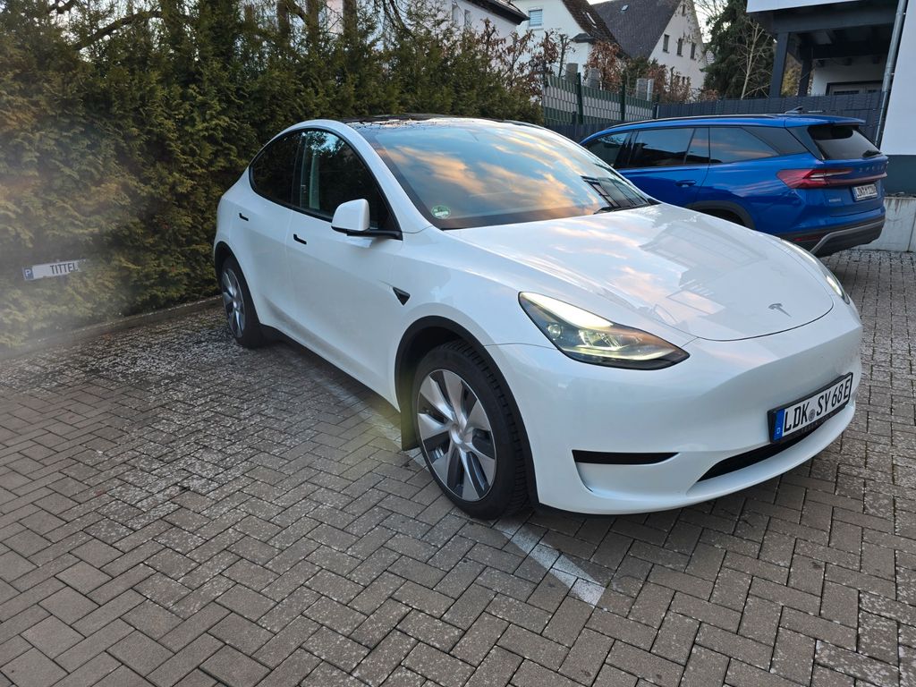 Bild des Angebotes Tesla Model Y Standard Plus 299 PS MwSt.