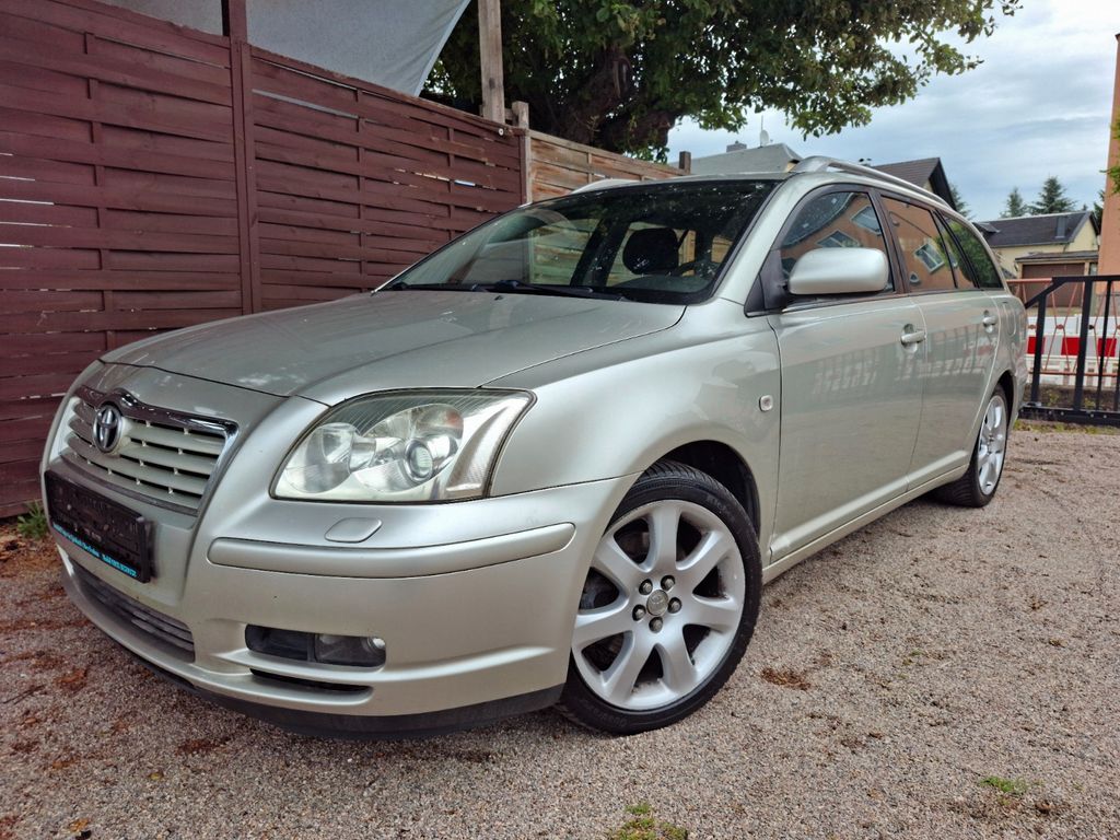 Bild des Angebotes Toyota Avensis Combi Xenon Klima Tempomat Mfll