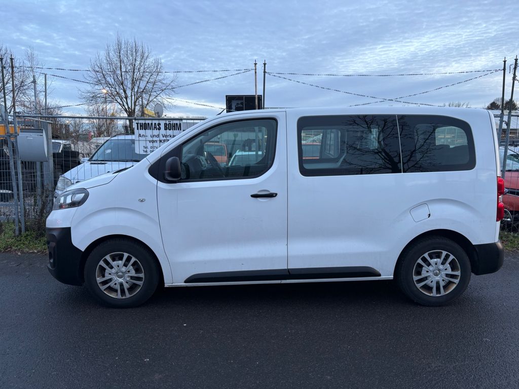 Bild des Angebotes Opel Vivaro AT-motor 94000km