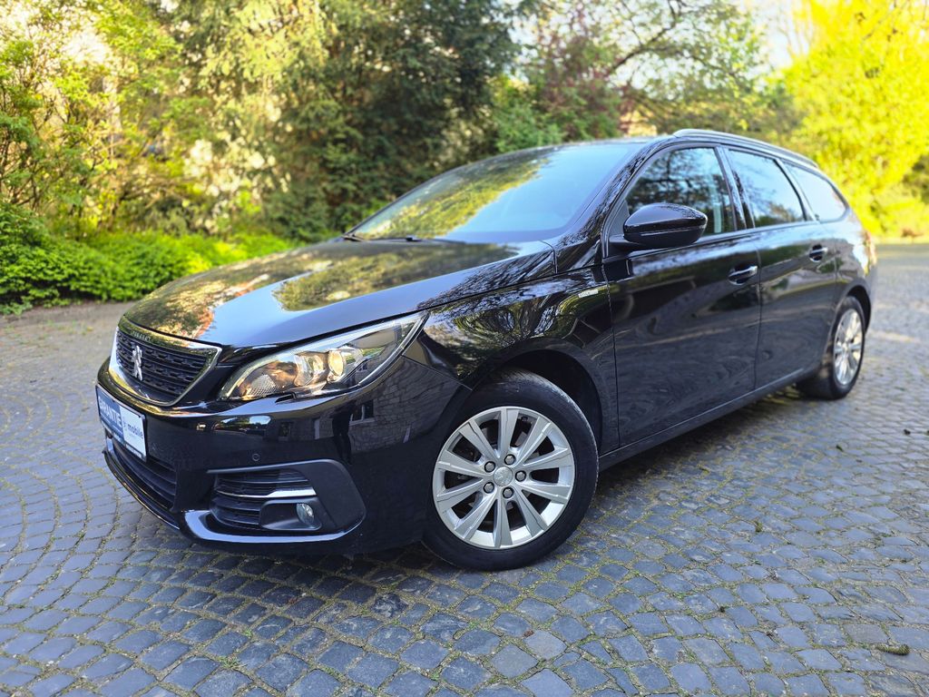 Bild des Angebotes Peugeot 308 SW Style*LED-SW|NAVI|SHZ|AHK|KAMERA|EURO6*