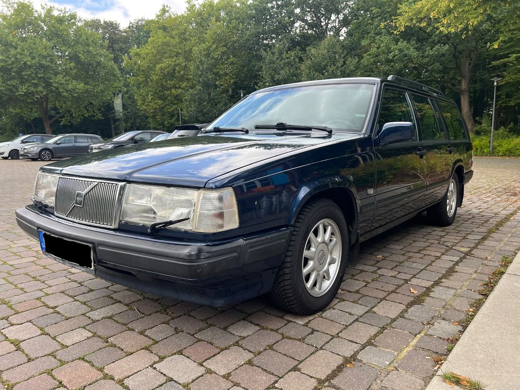 Bild des Angebotes Volvo 940 2.3TI Classic Classic