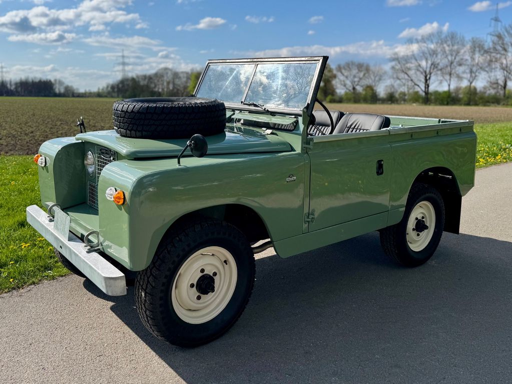 Bild des Angebotes Land Rover Serie IIa 88 SWB,Pick-Up,Zustand 1, 3 J Garantie