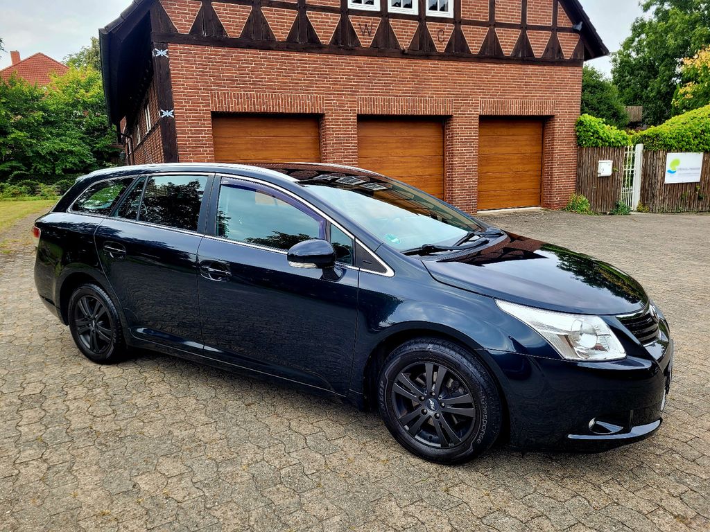 Bild des Angebotes Toyota Avensis Kombi Edition