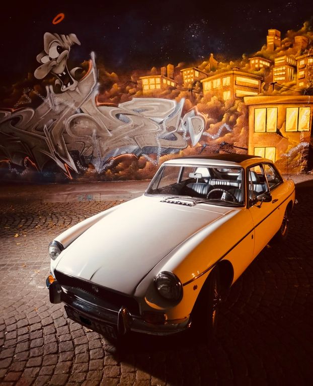 Bild des Angebotes MGB GT (Chrommodell) LHD