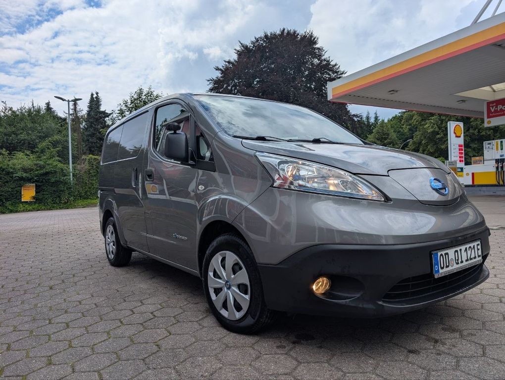 Nissan e-NV200 40 KWh Goße Batterie/Reichweite 240 Km