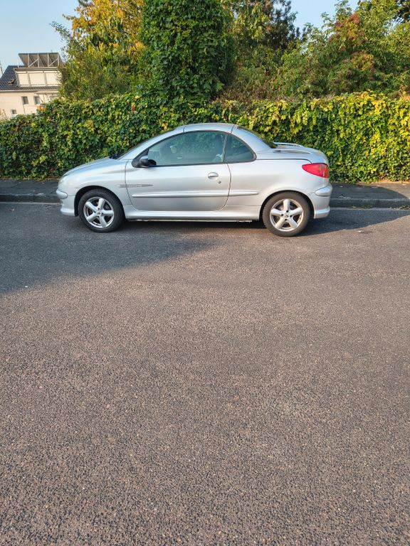 Bild des Angebotes Peugeot 206 CC Quiksilver
