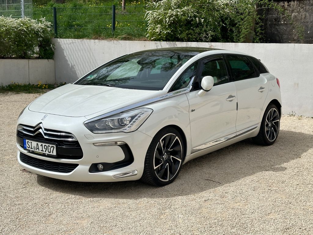 Bild des Angebotes Citroën Hybrid DS5/4X4/Autom./Kamera/Spot