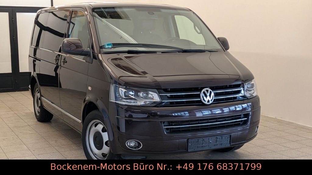 Bild des Angebotes Volkswagen T5 Multivan 2.0 TDI/DSG/SHZ/CAM/TOT/AHK/Standhz