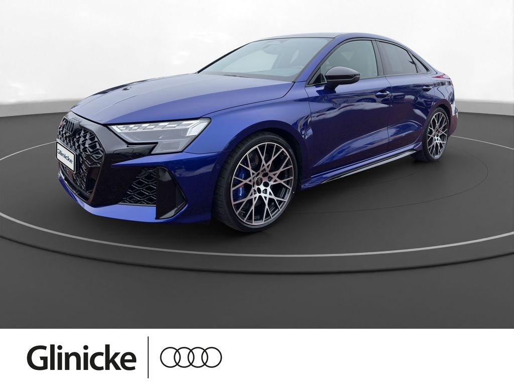 Bild des Angebotes Audi RS 3 Limo EXCLUSIVE+KERAMIK+290 KMH+RS-AGA+HUD