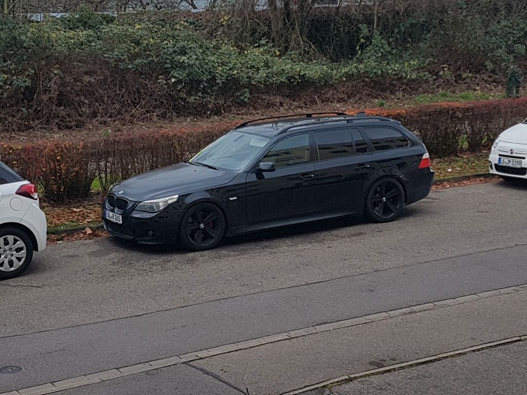 Bild des Angebotes BMW 545i A touring - LPG