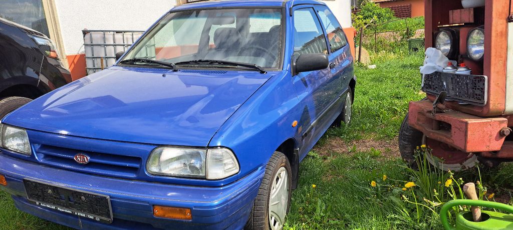 Kia Pride 1.3 GLX