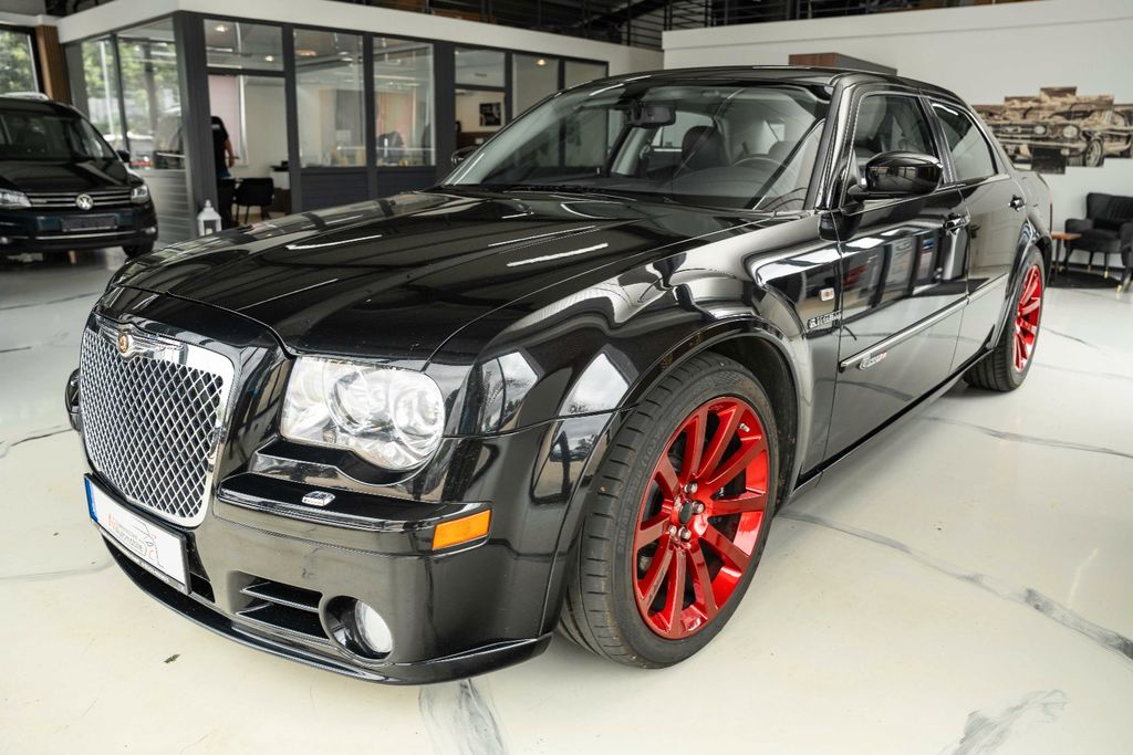 Bild des Angebotes Chrysler 300C 6.1 SRT8