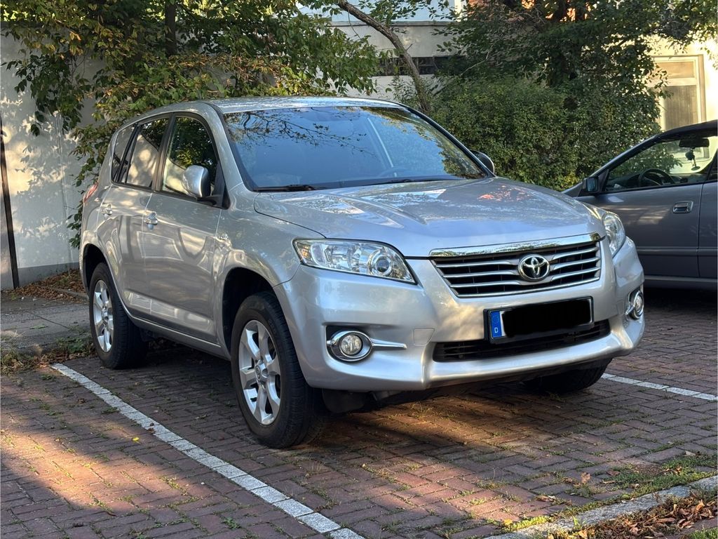 Bild des Angebotes Toyota RAV 4 2,2-l-D-4D 4x4 Life Automatik Life