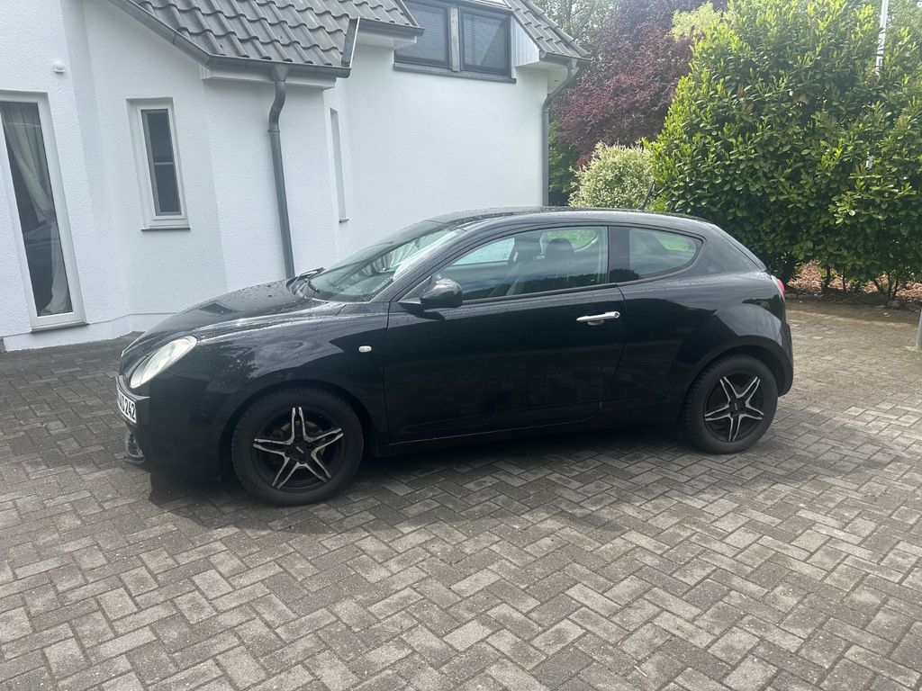 Bild des Angebotes Alfa Romeo MiTo 1.4 8V Junior Junior