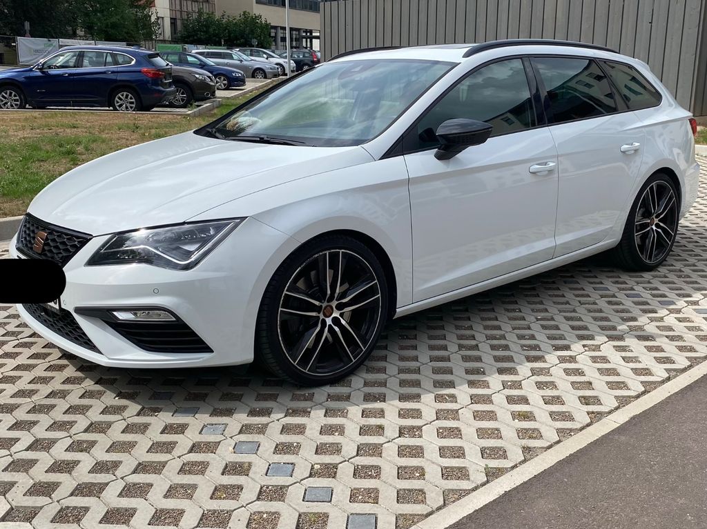 Bild des Angebotes Cupra SEAT Leon ST Cupra 300 4Drive DSG TÜV neu