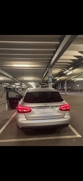 Bild des Angebotes Mercedes-Benz 220