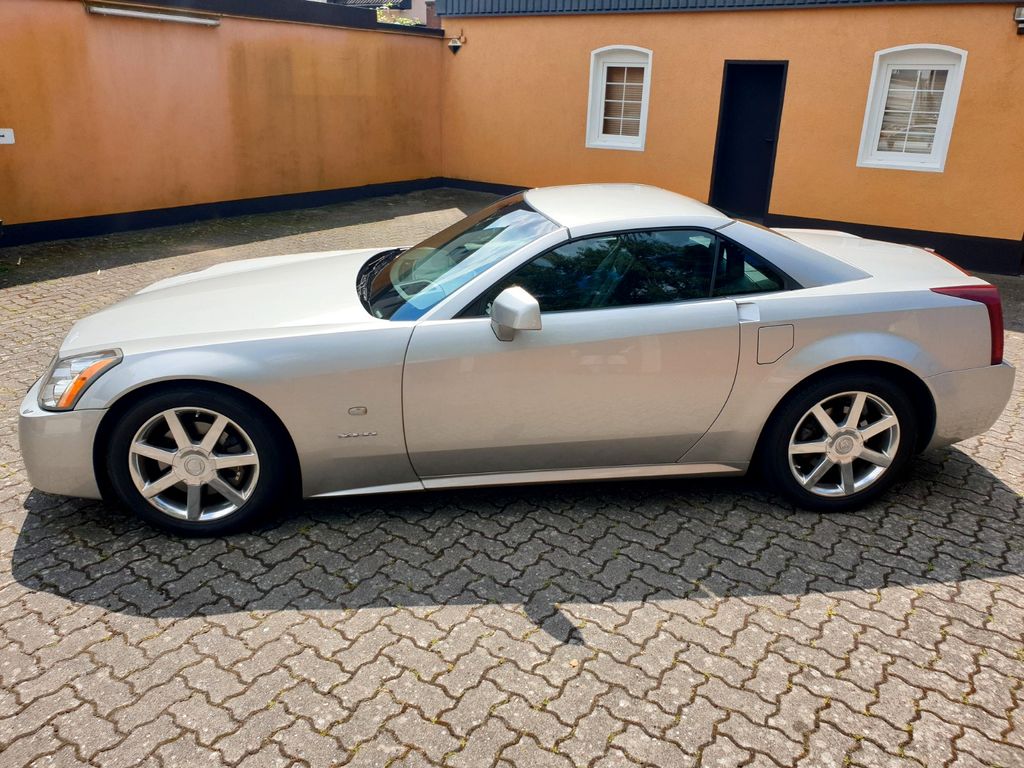 Bild des Angebotes Cadillac XLR 4.6 V8 Automatic wenig Kilometer aus 1. Hand