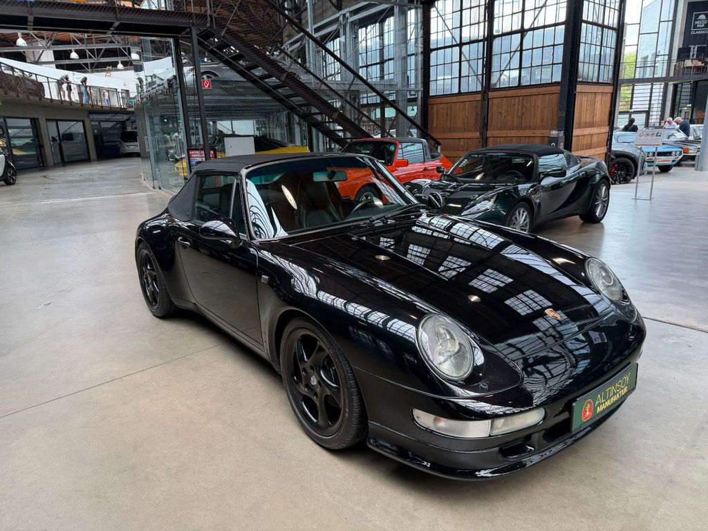 Bild des Angebotes Porsche 993 Carrera Cabriolet BRD Schalter
