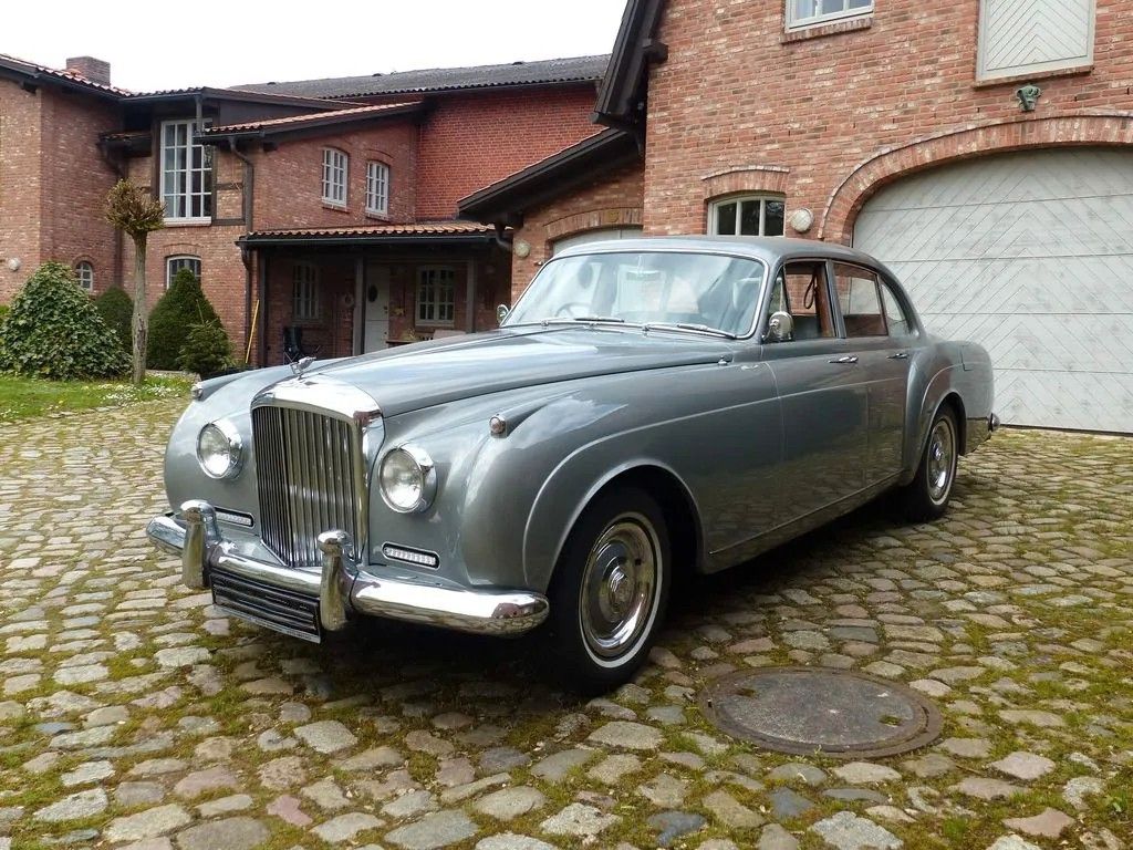 Bild des Angebotes Bentley S2