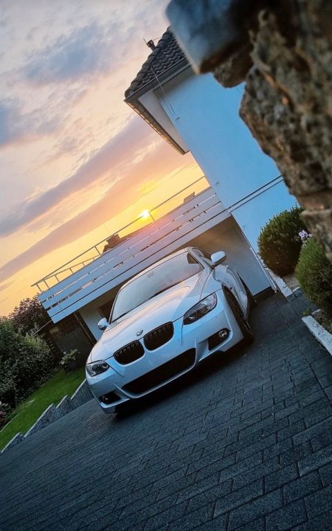 Bild des Angebotes BMW 335i Coupé