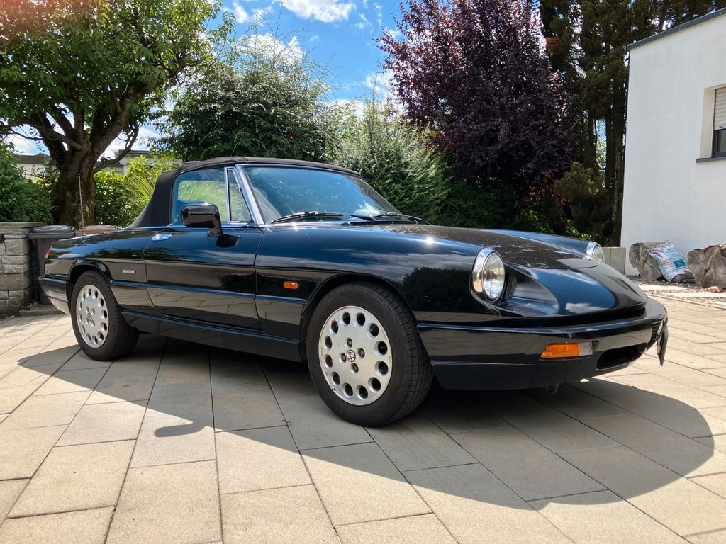 Alfa Romeo Spider 2.0 Baujahr 1993 - 120 PS
