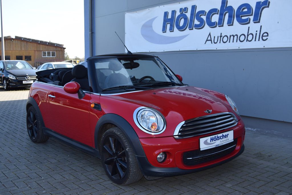 Bild des Angebotes MINI Cooper Cabrio,Leder,Parks,Sitzh,LM,Felg,Allwett,