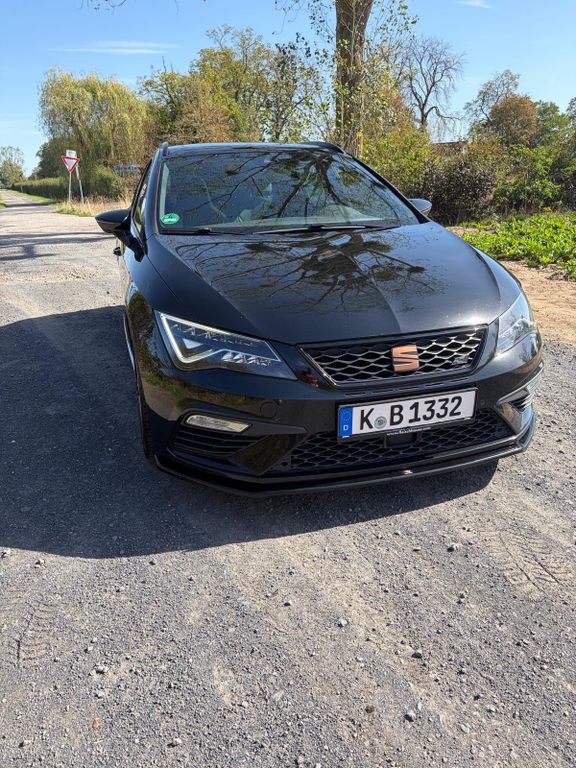 Seat Leon ST 300 CUPRA 4Drive DSG AWD LED ACc