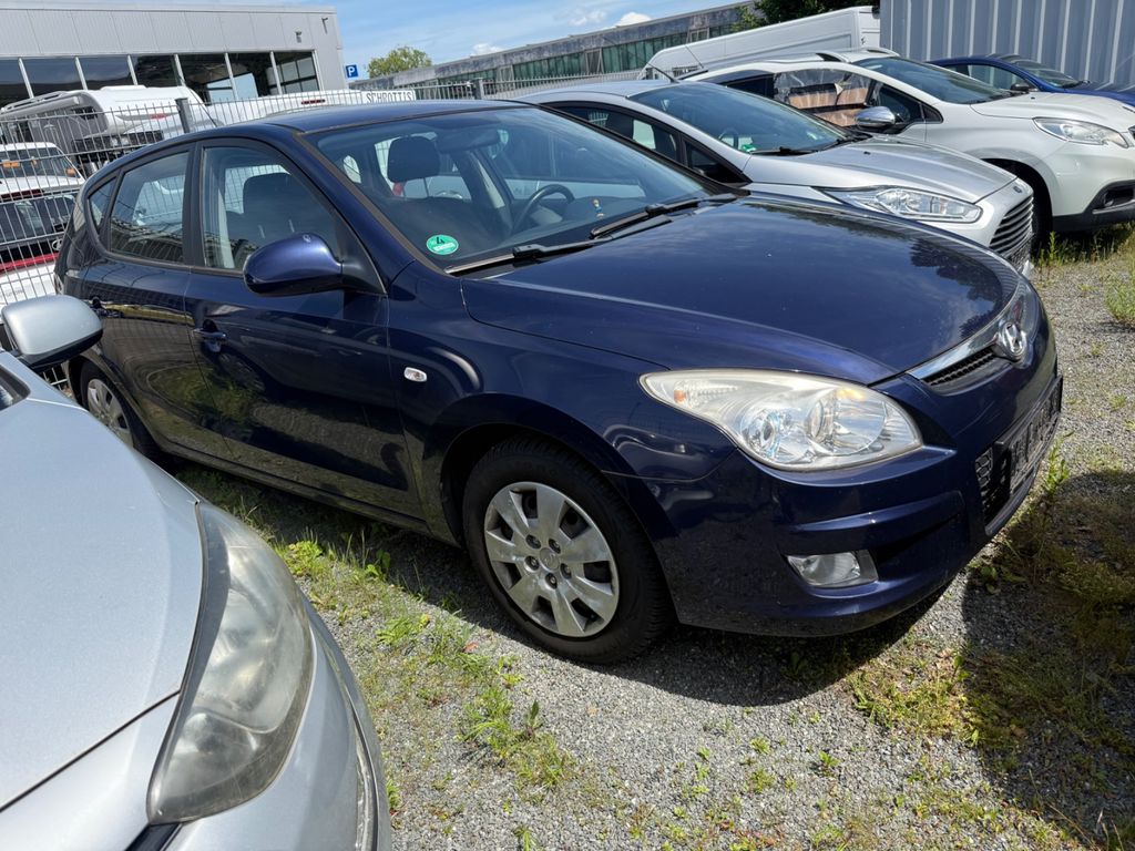 Bild des Angebotes Hyundai i30 2.0 LPG GUTER ZUSTAND zahnriemen neu
