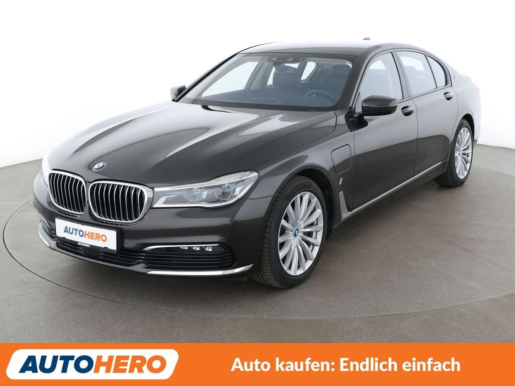 Bild des Angebotes BMW 740e IPerformance Aut.*NAVI*LASER*ACC*HUD*360°