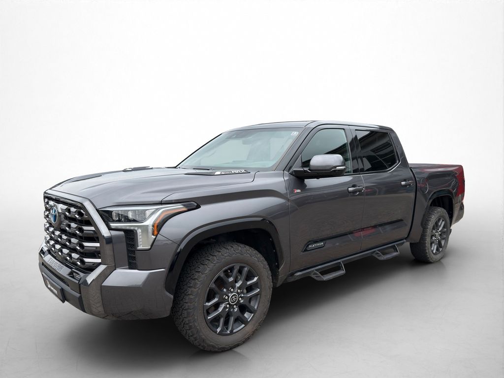 Bild des Angebotes Toyota Tundra Crew Cab 4x4 Platinum 3,5 Hybrid
