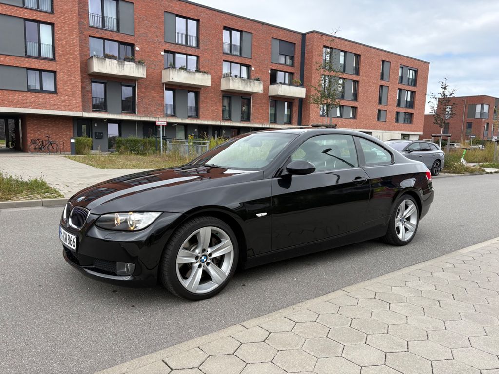 BMW 330i Coupé Automatik