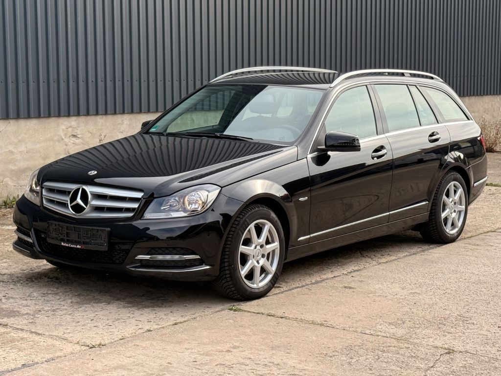 Bild des Angebotes Mercedes-Benz C 250 BlueEfficiency/ Avantgarde/ AHK/ Navi