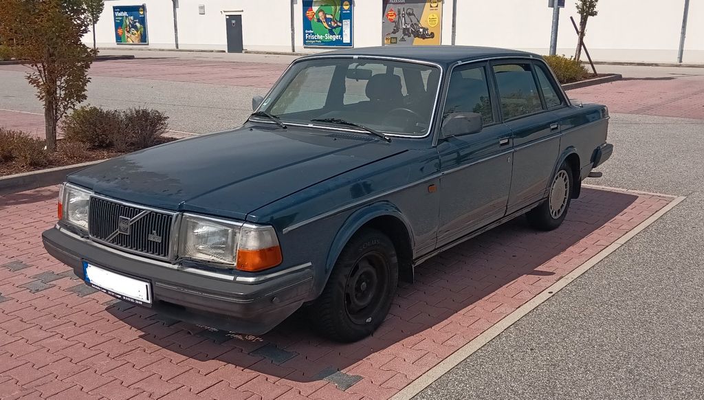 Bild des Angebotes Volvo 240