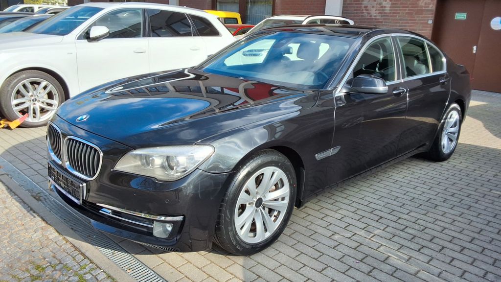 Bild des Angebotes BMW 730 D Automatik.Volleder,Navi,Memory,softcloss