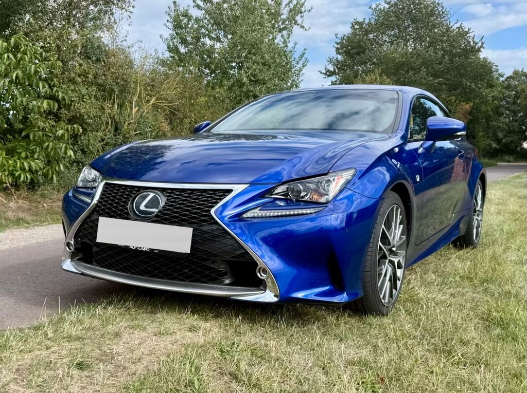 Lexus RC 350 Top-Zustand, TÜV neu, wenig KM