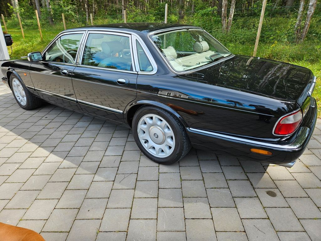 Bild des Angebotes Jaguar SUPERSELTENER XJ8 Daimler 2.Hand,SWB (!!) XJ308,