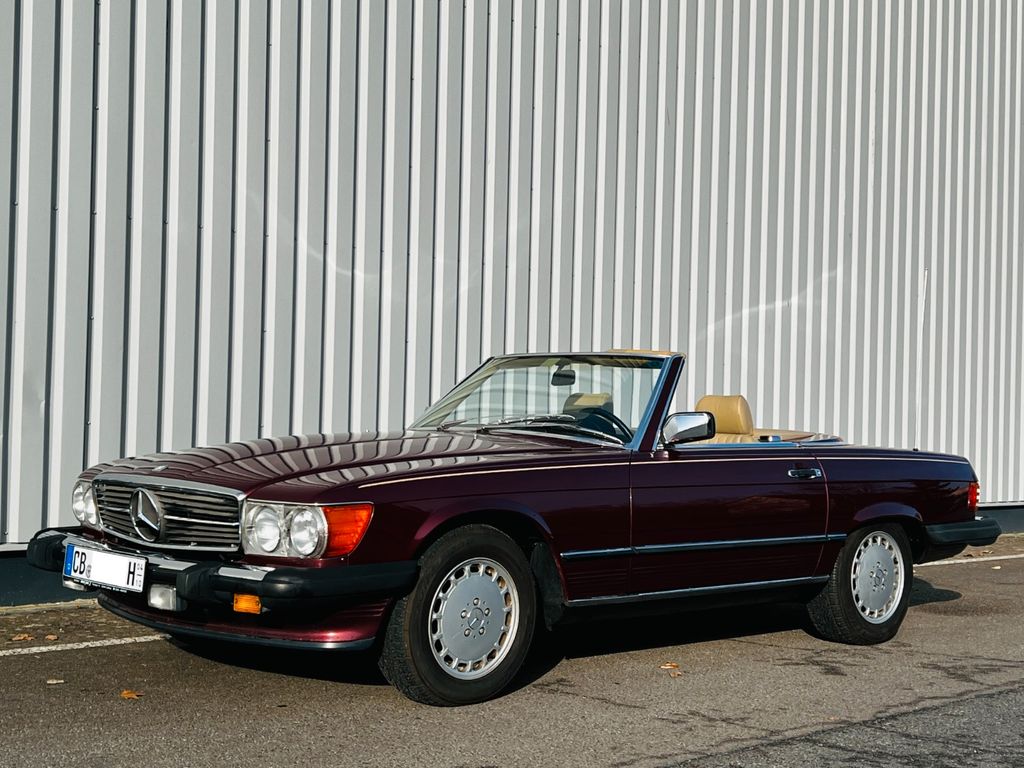 Bild des Angebotes Mercedes-Benz 560 SL CABRIOLET*OLDTIMER*LIEFERUNG MGL*