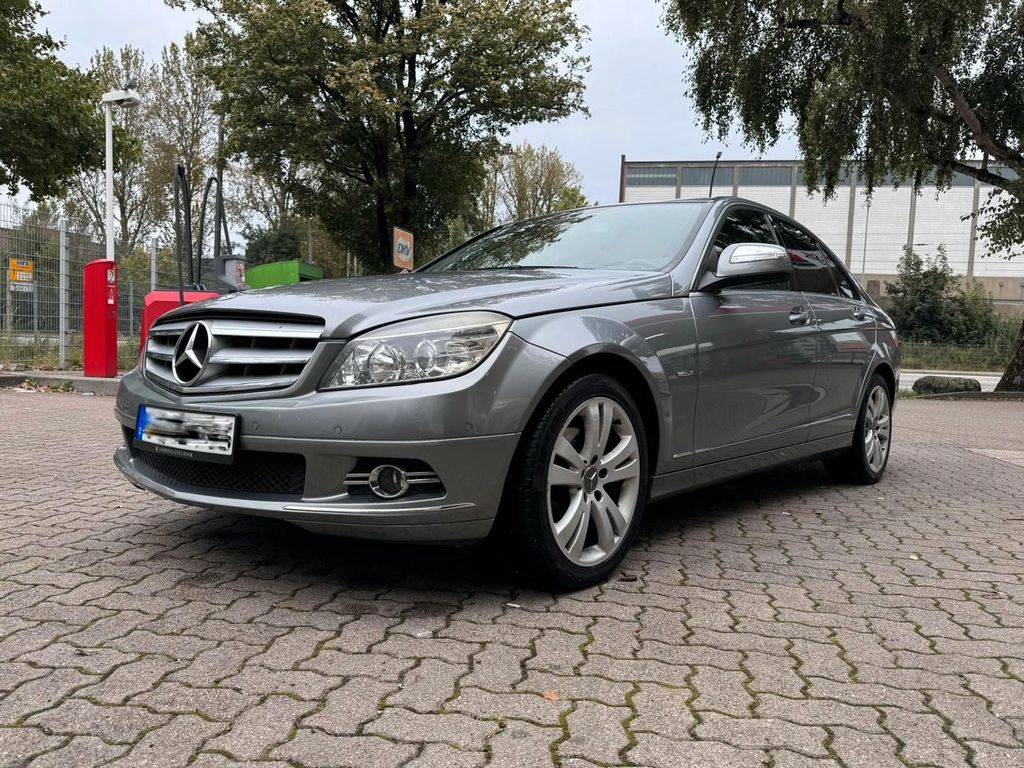 Bild des Angebotes Mercedes-Benz 220