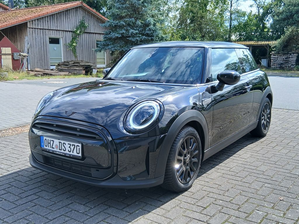 Bild des Angebotes MINI Cooper Classic Trim Steptronic Navi Kamera