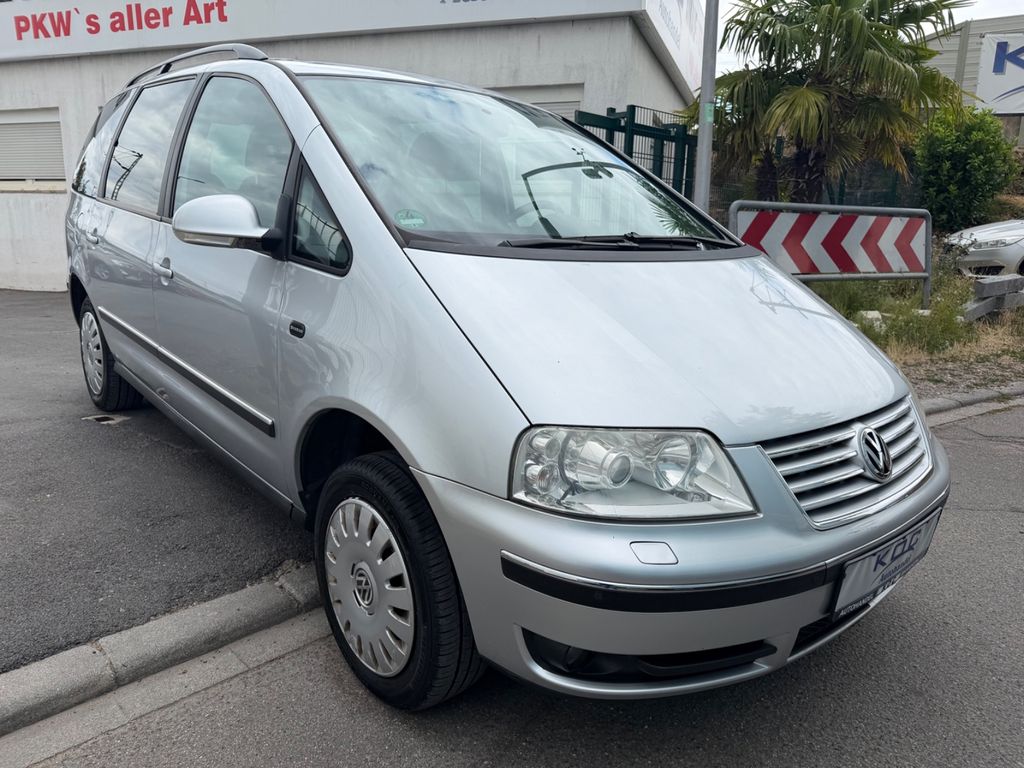 Bild des Angebotes Volkswagen Sharan Comfortline / AUTOMATIK / 7-SITZER / NAVI