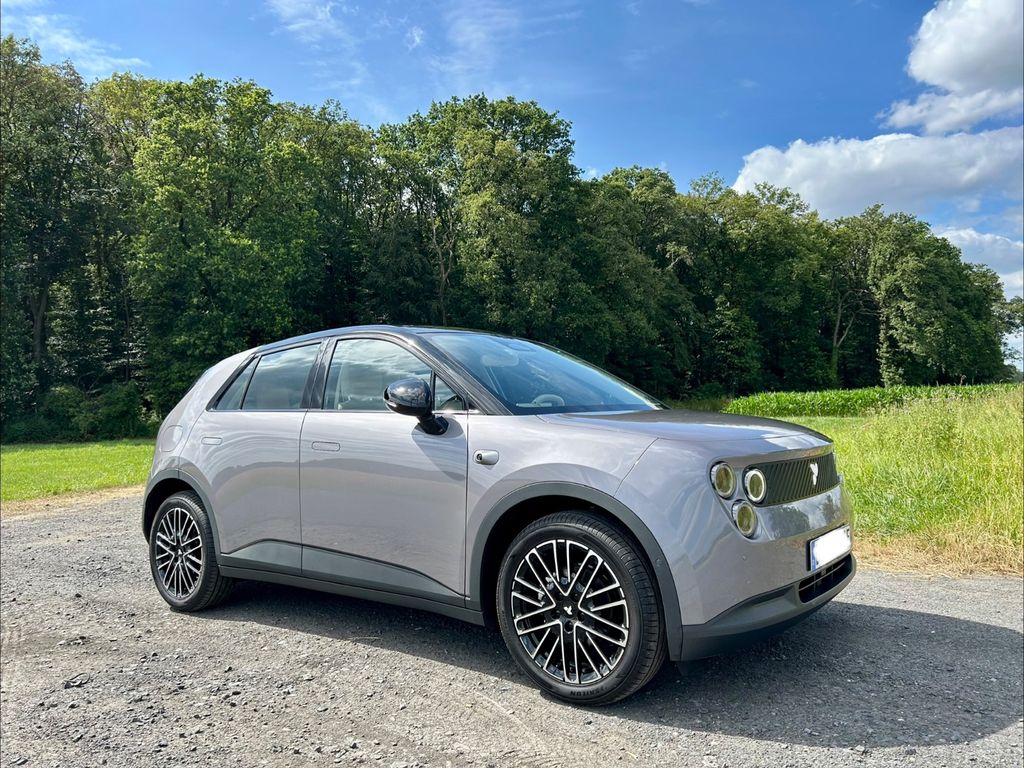NIO Firefly Comfort Panorama Leder Sitzbelüf+Massage