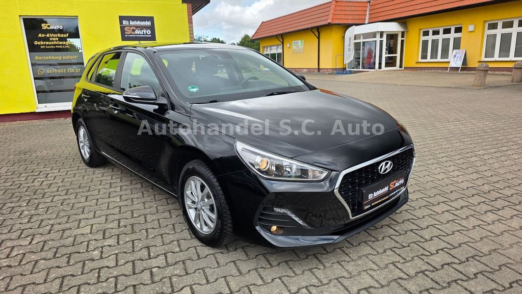 Bild des Angebotes Hyundai i30 Select 1.4 Ben. TÜV Neu&Inspektion