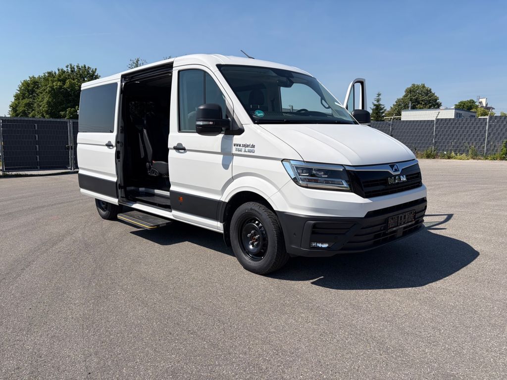 Bild des Angebotes MAN TGE 3.180 Crafter VIP Bestuhlung e. Tür+Tritt