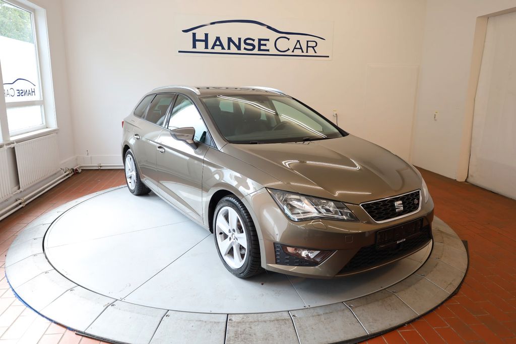 Bild des Angebotes Seat Leon ST FR / Navi / PDC v+h / 1 Jahr Garantie !