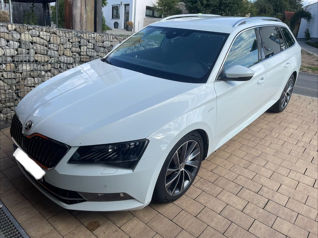 Bild des Angebotes Skoda Superb 2.0 SCR TDI 140kW L&K Combi L&K