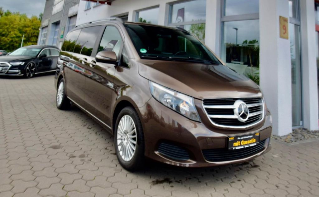 Bild des Angebotes Mercedes-Benz V 220 CDI BLUE EFFICIENTY/LANG/7-SITZ/KAMERA