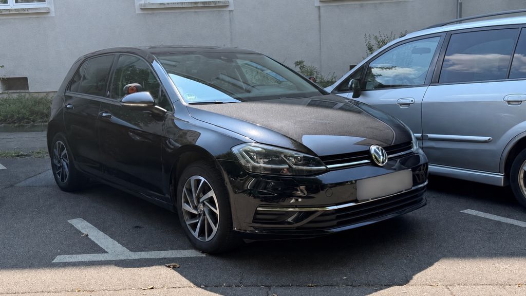 Bild des Angebotes Volkswagen Golf 1.6 TDI Sound Sound